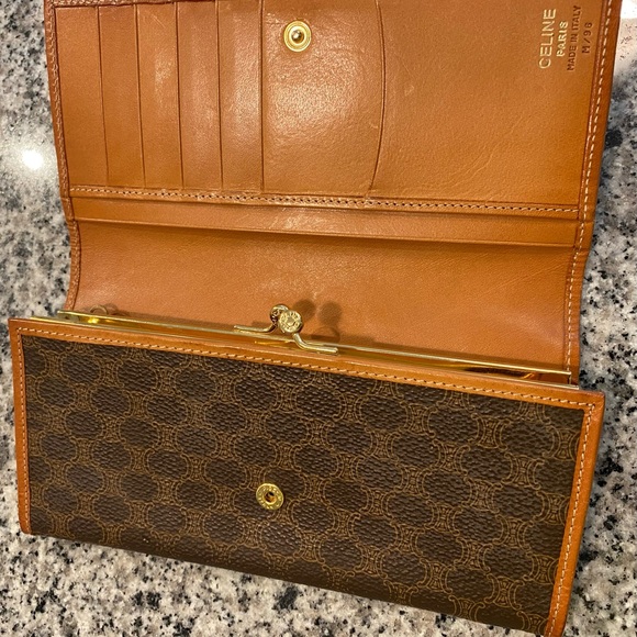 Celine Wallet - Picture 4 of 7